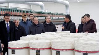 В ТУРКЕСТАНЕ ПРОШЛО СОВЕЩАНИЕ ПО РАСШИРЕНИЮ МАСШТАБОВ КРУПНЫХ ПРОЕКТОВ В СФЕРЕ ГЛУБОКОЙ ПЕРЕРАБОТКИ СЕЛЬХОЗПРОДУКЦИИ