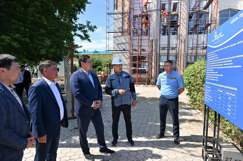 Позитивные изменения в городе Шар: строится бассейн и реконструируется железнодорожный вокзал