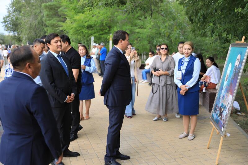 Актобе празднуют 180-летие великого Абая