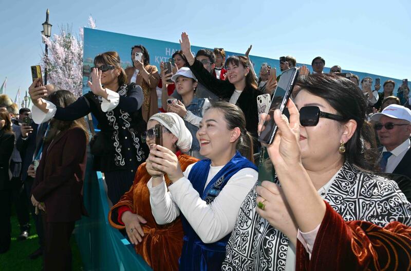 Президент посетил концерт по случаю праздника Наурыз