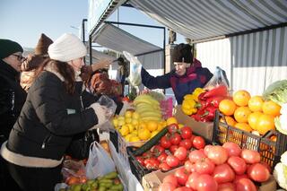 Аграрии области представили на ярмарке 110 тонн продуктов питания