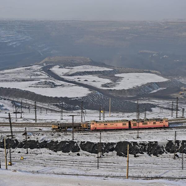 Аким Павлодарской области проверил экологическую ситуацию на угольных разрезах Экибастуза