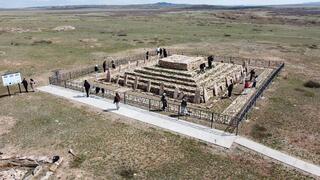 Карагандинским студентам показали живую историю