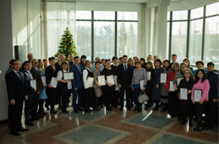 В честь 30 - летия образования Центральной Избирательной Комиссии Республики Казахстан почётными грамотами от председателя Областной избирательной комиссии
