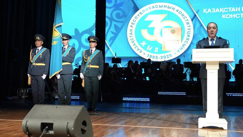 Конституция – прочная опора независимости страны