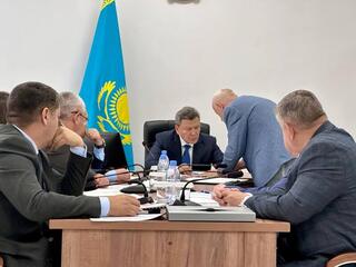 Диалог с населением: аким области провел личный прием граждан