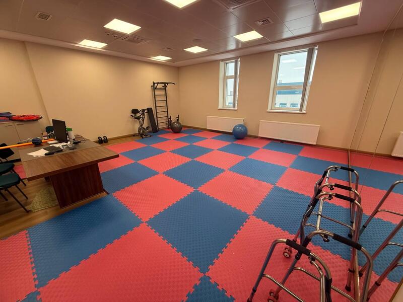 ИНСУЛЬТНЫЙ ЦЕНТР НКЦЭМ: ПО РЕСПУБЛИКЕ В 2025 ГОДУ ПРОЛЕЧЕНО СВЫШЕ 53 ТЫСЯЧ ПАЦИЕНТОВ