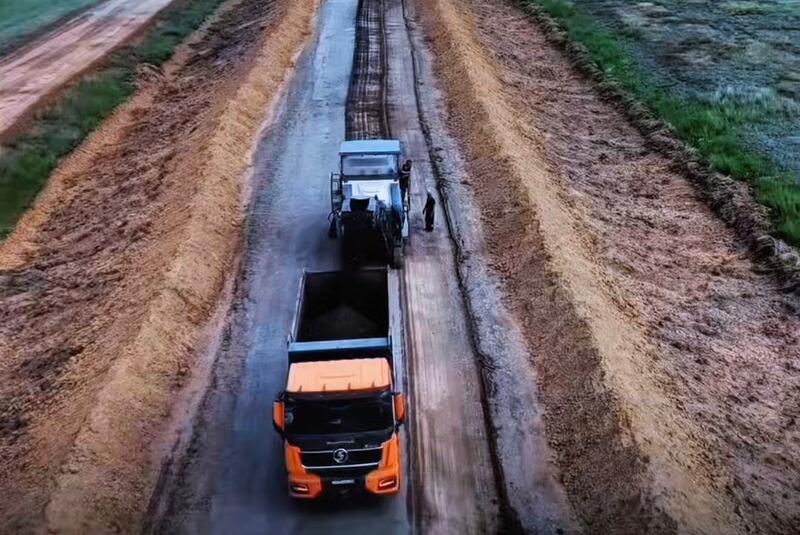 Дорожники приступили к ремонту участка автодороги между Изимбетом и Эмбой