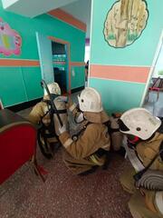 В школах Восточного Казахстана проводятся тренировки по действиям при пожаре