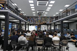 Генеральный директор Yandex Qazaqstan обсудил технологические тренды со студентами