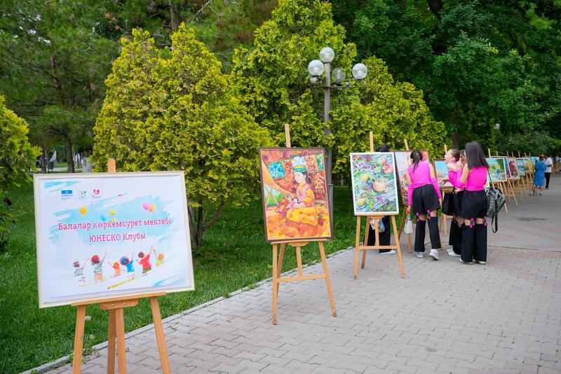 В ШЫМКЕНТЕ СОСТОЯЛОСЬ МАСШТАБНОЕ ПРАЗДНИЧНОЕ МЕРОПРИЯТИЕ «БАҚЫТТЫ БАЛАЛЫҚ ҮШІН»