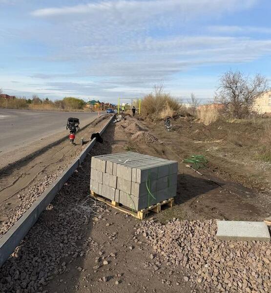 В Караганде строят велодорожку к дачным массивам