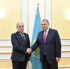 Министр иностранных дел Казахстана принял Посла Армении