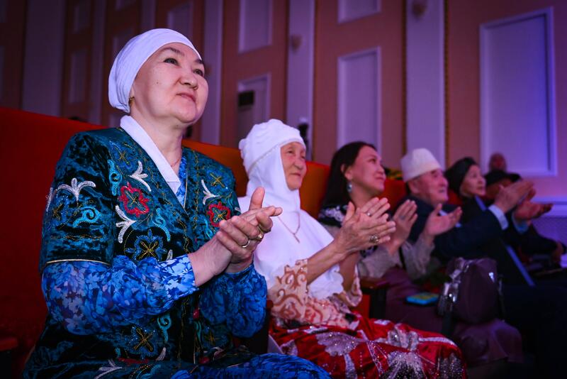 Наурызнама–2026: В Актобе проходит 24-часовой вечер жырау в рамках Дня культуры и национальных традиций