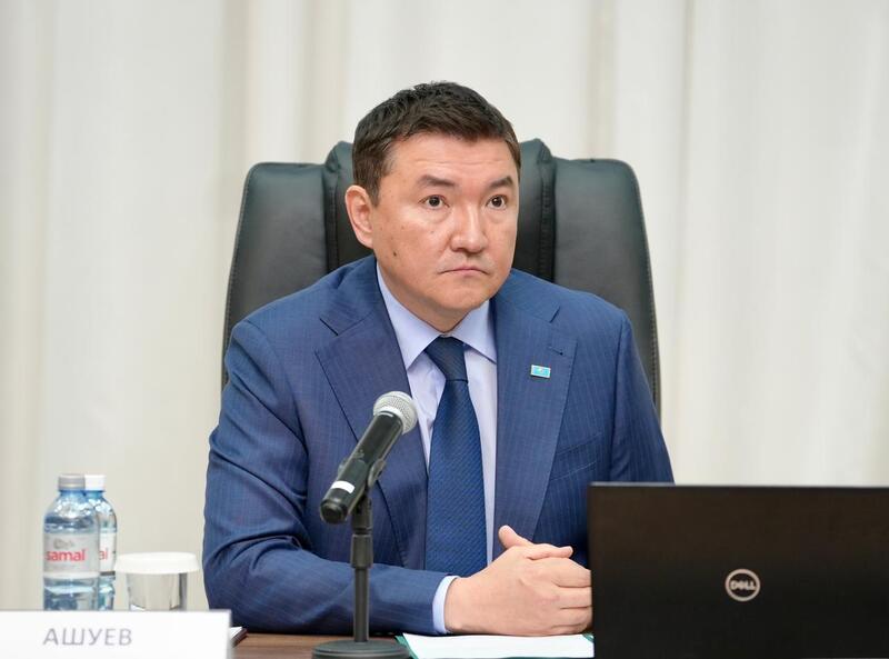 Заместитель Председателя Конституционного суда встретился с представителями энергетического блока