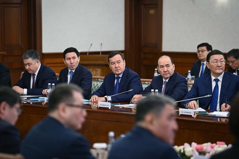 Выступление Главы государства Касым-Жомарта Токаева на расширенном заседании Правительства