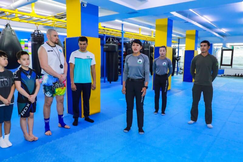 «Закон и порядок»: столичные полицейские - победители международных соревнований поделились опытом с юными спортсменами