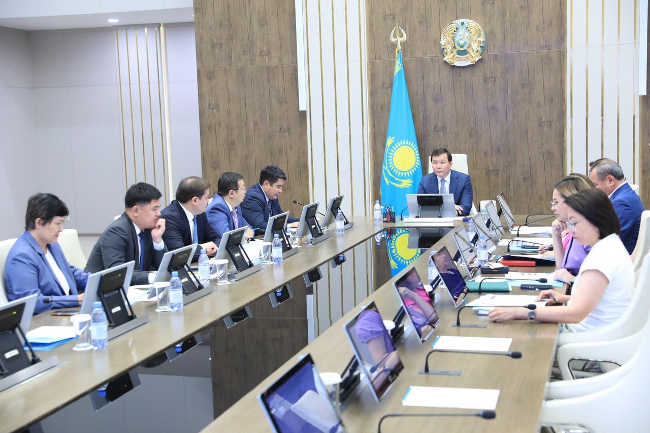 Определены обладатели образовательных грантов за счет средств местного бюджета на подготовку медицинских кадров