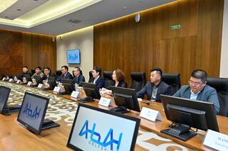 Аким области Абай встретился с китайскими инвесторами