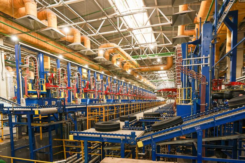 Олжас Бектенов в Карагандинской области проверил реализацию поручений Президента по развитию промышленности, ЖКХ и АПК