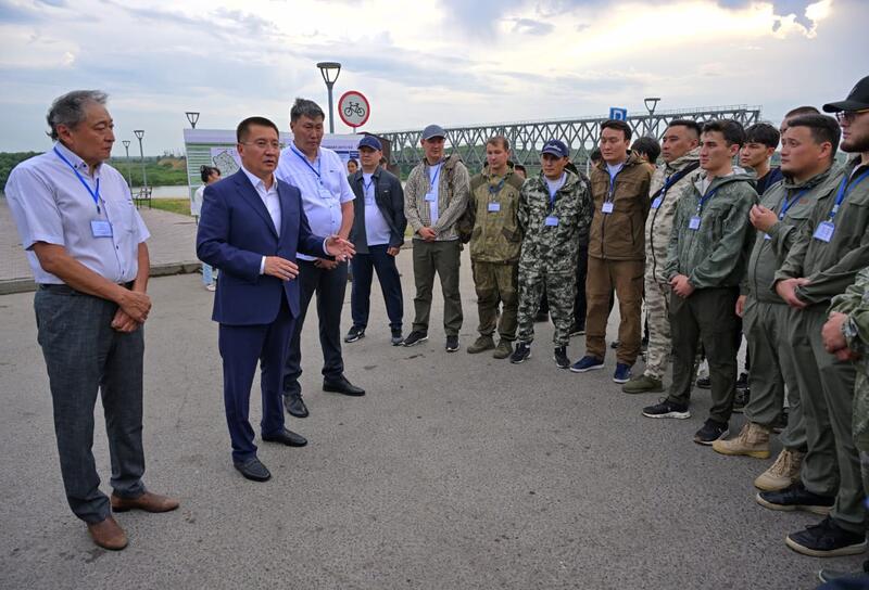 В Павлодарской области подвели итоги масштабной кампании по борьбе с гнусом