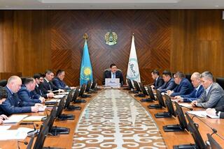 Аким области встретился с представителями АО «Транстелеком»