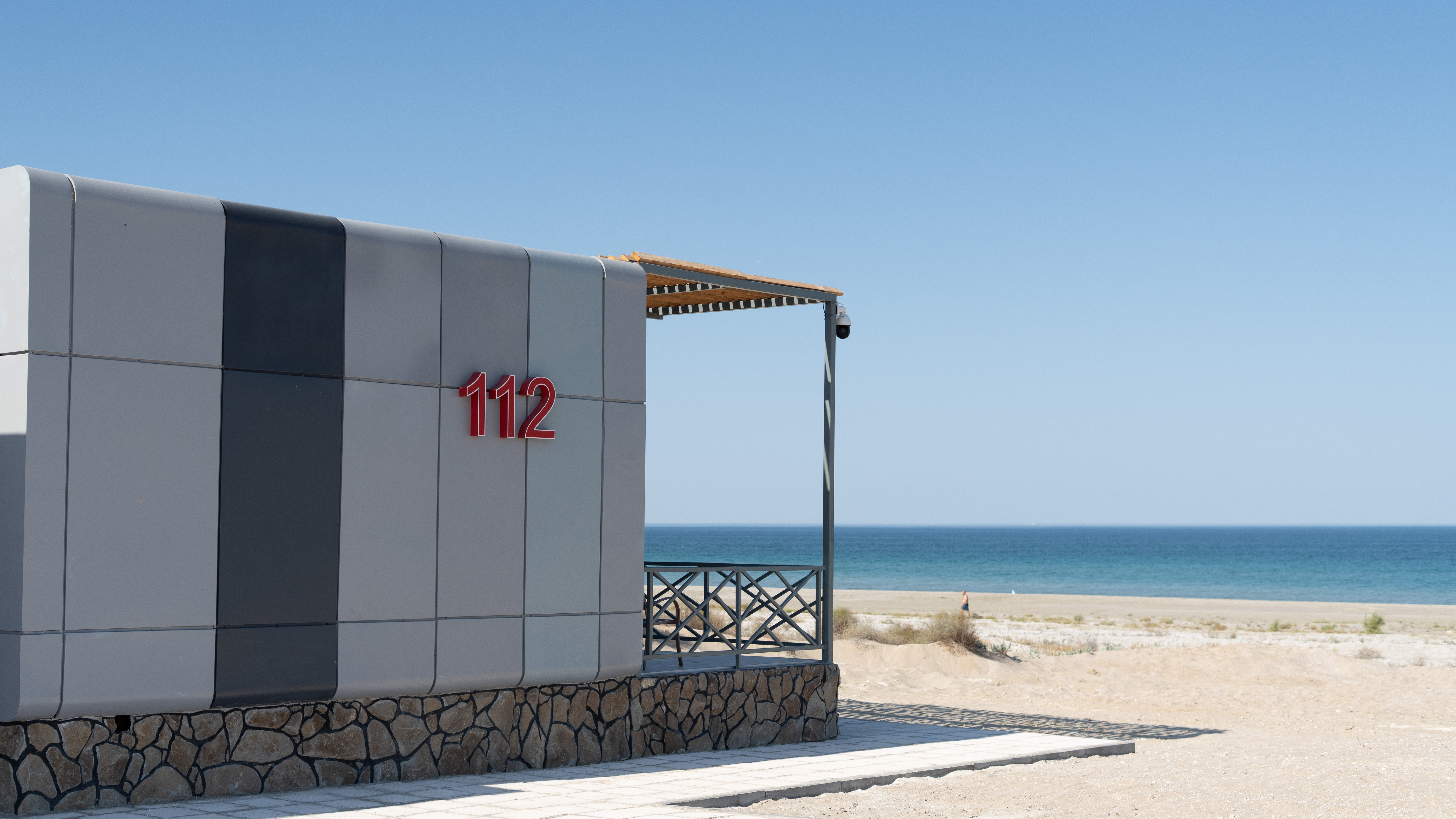 Чингис Аринов открыл первый в Казахстане центр отдыха «112 Resort Aktau» для сотрудников МЧС