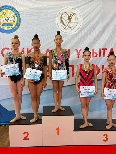 Столичные гимнастки завоевали медали на чемпионате в Улытау