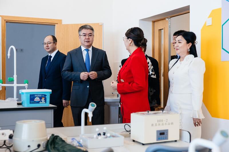 В Атырау открылась новая школа на 900 мест