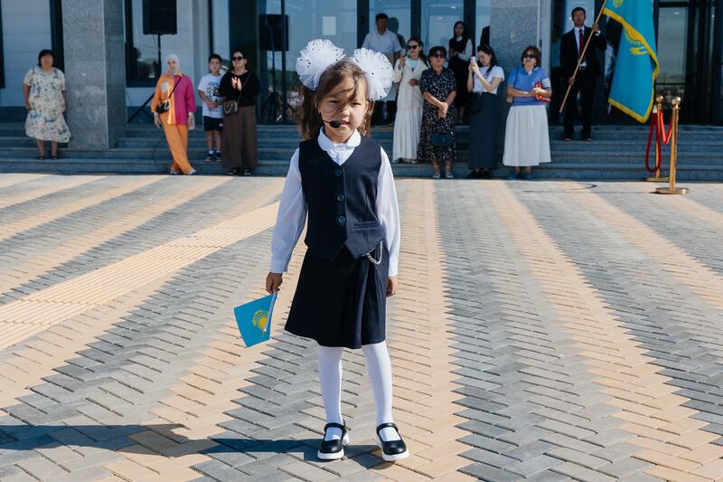 В Атырау в школе, открытой по проекту «Келешек мектептері», прозвенел первый звонок