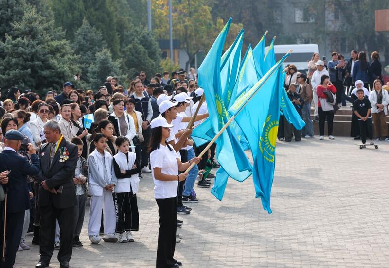 Жамбылцы отметили День Республики