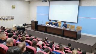 «Закон и порядок»: встречу по повышению правовой грамотности работников провели на столичном предприятии