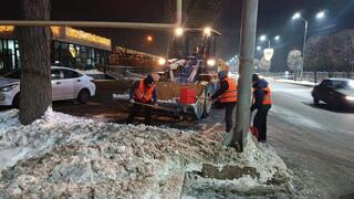 24 тыс. куб. м снега или 2,4 тысяч рейсов самосвалов: как работают коммунальные службы Алматы