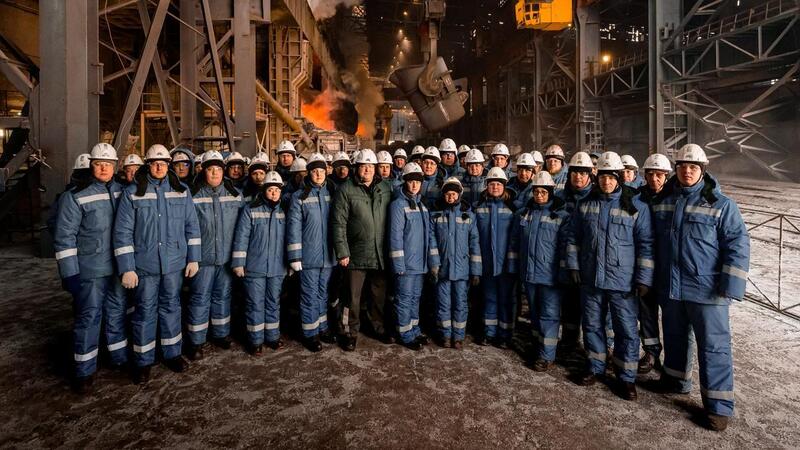 Трудовые коллективы промышленных предприятий Карагандинской области поддержали проект новой Конституции