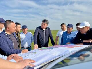 ТҮРКІСТАН: КЕЛЕСТЕ ШЕГІРТКЕ МЕН ЗИЯНКЕСТЕРМЕН КҮРЕС ЖӨНІНДЕГІ ШТАБ ОТЫРЫСЫ ӨТТІ