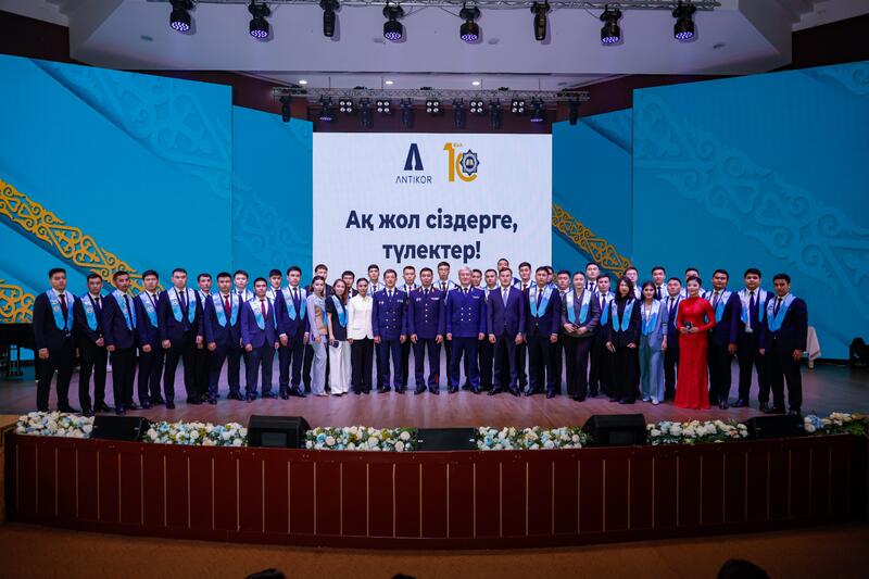 ⚡️ Неделя «Закон и порядок»: Выпускники Академии правоохранительных органов пополнили ряды Антикоррупционной службы