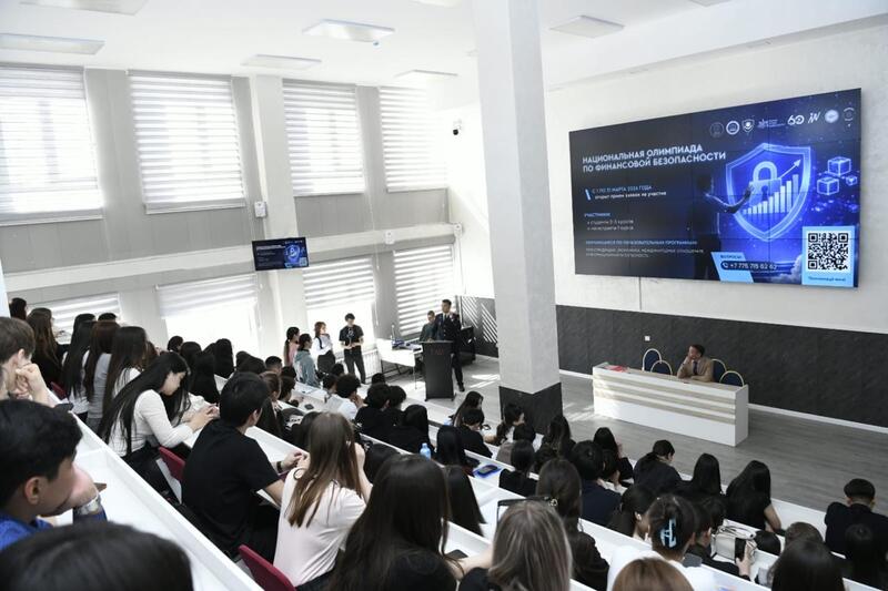 О современных угрозах в цифровой среде рассказали студентам столичного вуза