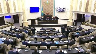 Сенат одобрил законопроект о государственной службе