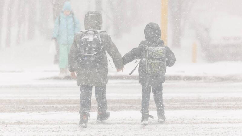 В Астане учащиеся 0-9 классов второй смены переведены на онлайн-обучение