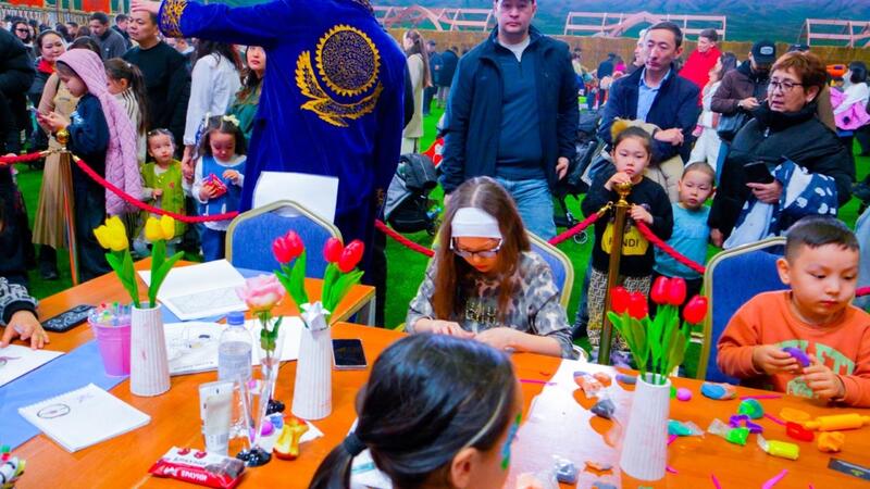 Digital-площадки, ярмарки, концерты: в Астане продолжается празднование Наурыза