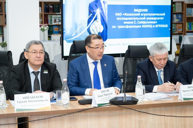 Более 60 тысяч тонн семян высшей категории произвел НАНОЦ в 2025 году