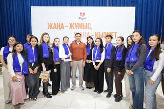 В ШЫМКЕНТЕ ПРОШЛА ЯРМАРКА ТРУДА, НА КОТОРОЙ ПРЕДЛОЖЕНО ОКОЛО 2 ТЫСЯЧ РАБОЧИХ МЕСТ