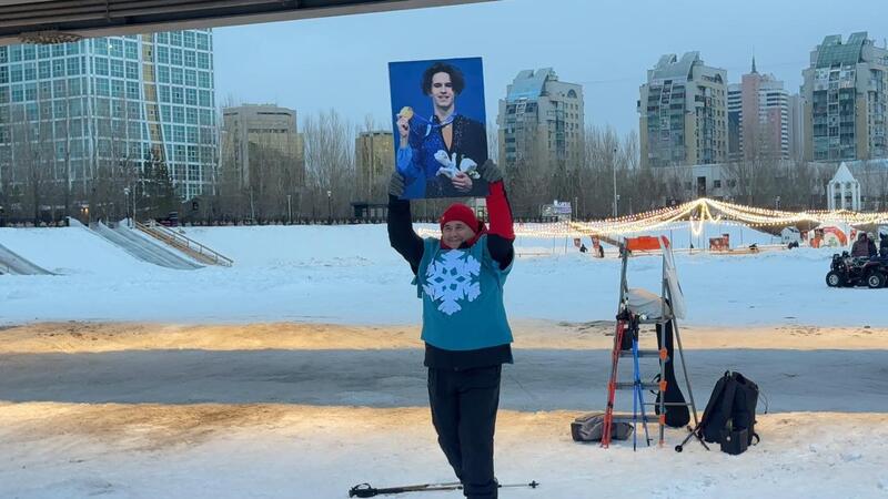 «Снежинка»: в Астане для пенсионеров провели открытый урок по скандинавской ходьбе