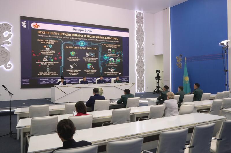 От искусственного интеллекта до беспилотных систем: Минобороны ведет набор в вузы на 1500 мест