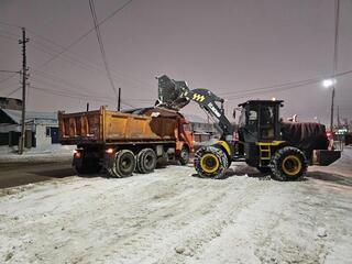 Более 1 700 единиц спецтехники задействованы в уборке снега в Астане