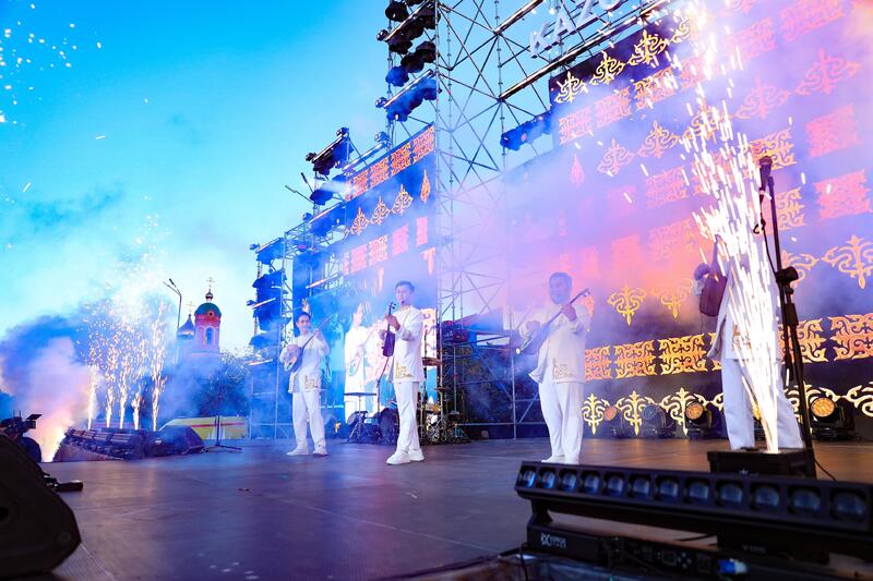 Год рабочих профессий: шахтёрам вручили государственные награды