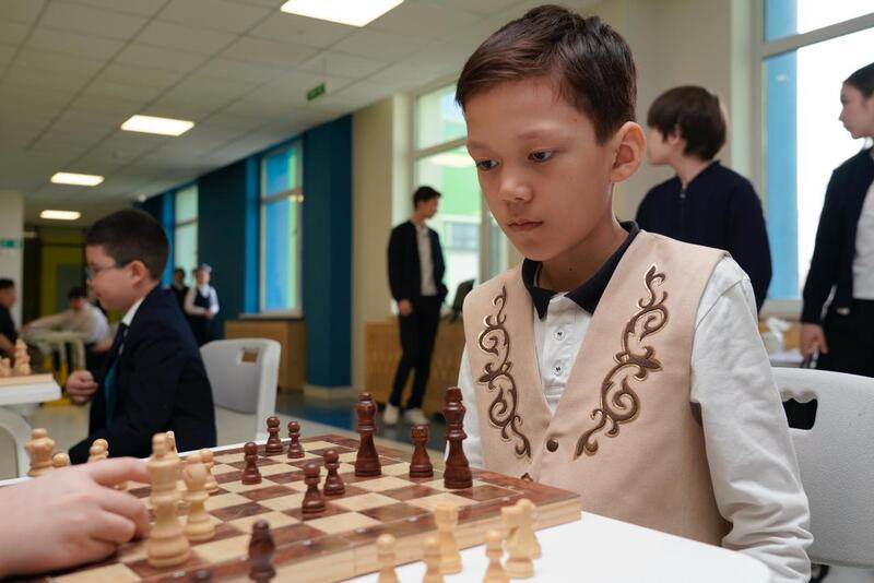 Национальная школьная лига: в Астане проходит республиканский турнир