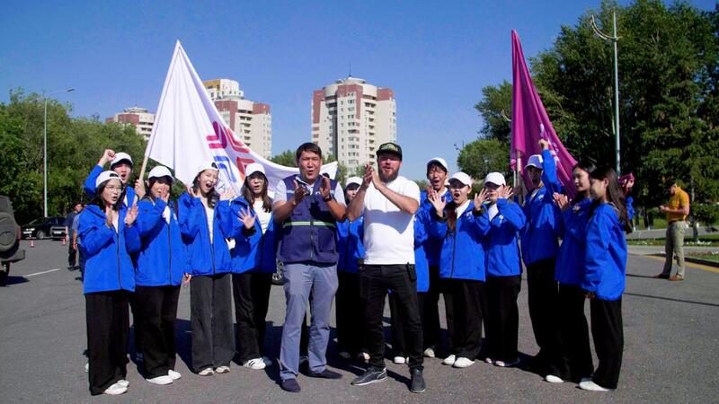 «Астана – город без наркотиков»: необычный автофлешмоб провели в столице