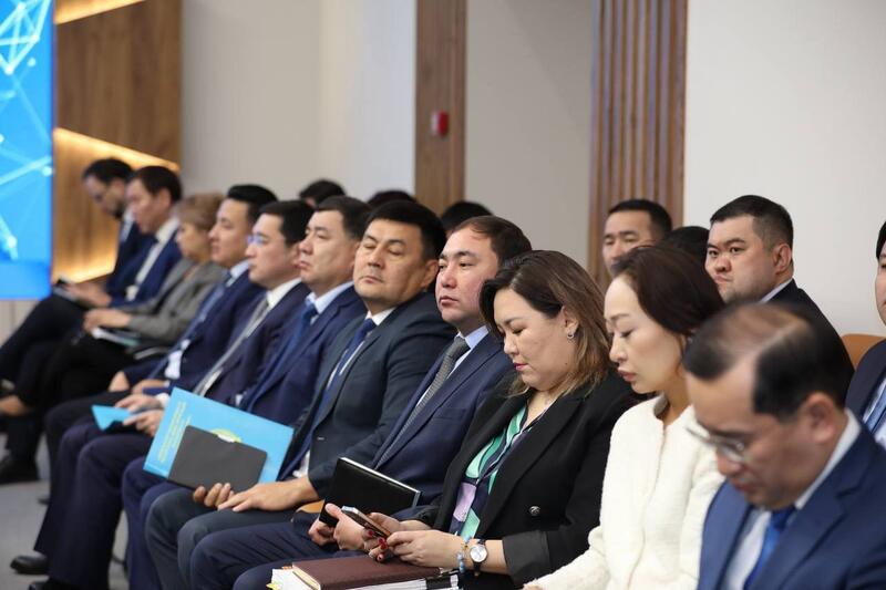 Аким области встретился с членами общественного совета