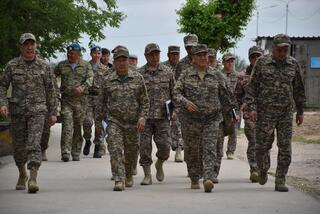 Начальник Генштаба Вооруженных сил совершил рабочую поездку в Алматы